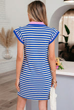 Load image into Gallery viewer, Green Stripe Print Contrast Collar Split Neck Flutter Sleeve Short Dress