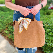 Load image into Gallery viewer, Everyday Corduroy Tote