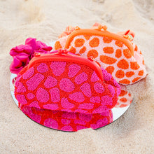 Load image into Gallery viewer, The Arnoldi Jean Hand-beaded Clutch In Red & Pink