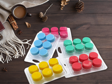 Load image into Gallery viewer, Clamshell Wax Melts - Cozy & Comforting – Warm, Inviting Scents for Relaxation & Seasonal Gifting