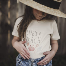 Load image into Gallery viewer, graphic tee | life’s a beach