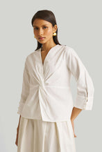 Load image into Gallery viewer, Front Twist Top in White