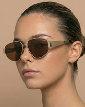 Load image into Gallery viewer, Taylor
