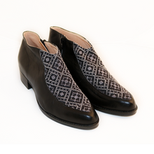 Load image into Gallery viewer, Dina Bootie - Black and Gray