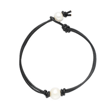 Load image into Gallery viewer, Freshwater Baroque White Pearl Bracelet