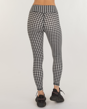 Load image into Gallery viewer, Hybrid Fleece Leggings High Waist 25"