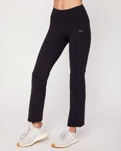 Load image into Gallery viewer, Lexi Bootcut Cloudlux Leggings 25.5"