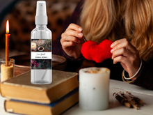 Load image into Gallery viewer, Warm & Cozy Room & Linen Spray Collection – Handcrafted Air Fresheners with Vanilla, Amber, Pear, and Comforting Seasonal Scents 4oz