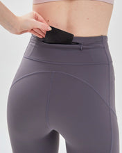 Load image into Gallery viewer, Shine On Silkiflex™ Legging 27"
