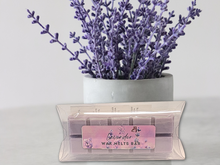 Load image into Gallery viewer, Wax Melts Bar - Romantic & Floral – Elegant Floral Blends for Gifting & Everyday Luxury scents
