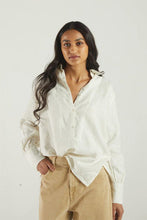 Load image into Gallery viewer, Summer Shirt in Off-white