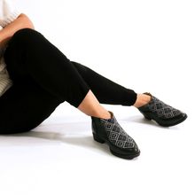 Load image into Gallery viewer, Dina Bootie - Black and Gray