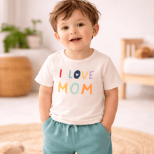 Load image into Gallery viewer, graphic tee | love mom