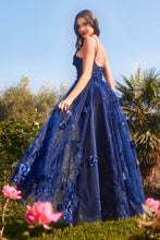 Load image into Gallery viewer, Tulle A-Line Floral Appliqued Gown