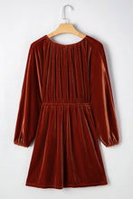 Load image into Gallery viewer, Clay Elastic V Neck Puff Sleeve Short Velvet Dress