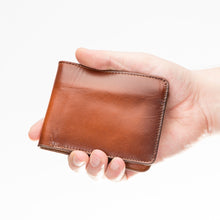 Load image into Gallery viewer, Arvada Handmade Bifold Leather Men Wallet