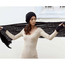 Load image into Gallery viewer, Black Loop Knit Alpaca Beanie