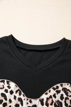 Load image into Gallery viewer, Black Contrast Leopard Bow Patched V Neck Loose Tee Drawstring Shorts 2pcs Outfit