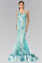 Load image into Gallery viewer, Sleeveless Floor-Sweeping Long Dress