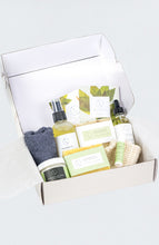 Load image into Gallery viewer, Father's Day Gift -Fresh earthy Natural skincare set, Eucalyptus Men Grooming kit