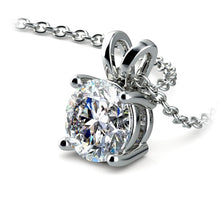 Load image into Gallery viewer, 0.5/ 0.75 Ctw Prong Set Round Diamond Pendant In White /Yellow Gold G-VS