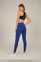 Load image into Gallery viewer, the classic legging