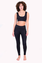 Load image into Gallery viewer, the classic renew legging