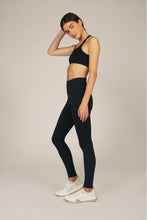Load image into Gallery viewer, the dash side pocket legging