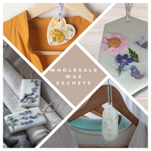 Load image into Gallery viewer, Holiday Special Botanica Wax sachet – Limited Edition Scents for the Festive Season
