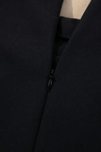 Load image into Gallery viewer, Black Contrast Bowknot Applique Crew Neck Sleeveless Mini Dress
