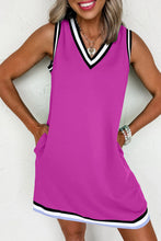 Load image into Gallery viewer, Mint Green Color Contrast Trim V Neck Shift Sleeveless Mini Dress
