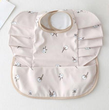 Load image into Gallery viewer, Baby Meal Pocket Waterproof Bib with Angel Wing Design
