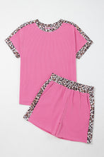 Load image into Gallery viewer, Light Grey Leopard Trim Twist Ribbed Short Set
