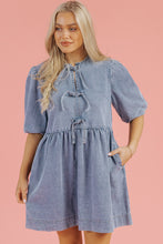 Load image into Gallery viewer, Dusk Blue Bowknot Bubble Sleeve Short Denim Dress
