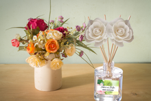 Load image into Gallery viewer, Exotic &amp; Escape Reed Diffuser Collection – Tropical Scents with Mango, Pineapple, Hibiscus &amp; Coconut

