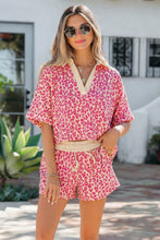 Load image into Gallery viewer, Rose V Neck Collar Leopard Printed 2pcs Short Set
