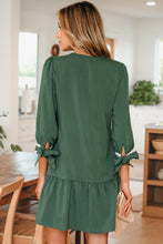 Load image into Gallery viewer, Canton Contrast Ricrac Trim Button V Neck Knotted Bracelet Sleeve Shift Dress
