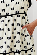 Load image into Gallery viewer, White Bow Knot Color Contrast Trim Knotted Shoulder Mini Dress

