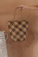 Load image into Gallery viewer, Praya Day Bag

