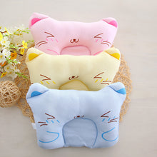 Load image into Gallery viewer, Cartoon Newborn with Stereotyped Pillow Print
