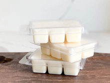 Load image into Gallery viewer, Clamshell Wax Melts – Spring &amp; Summer scents – Fresh, Fruity &amp; Floral for Bright Seasonal Vibes

