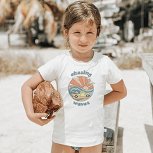 Load image into Gallery viewer, graphic tee | Chasing Waves
