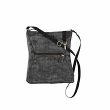 Load image into Gallery viewer, Scout Purse
