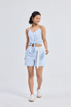 Load image into Gallery viewer, Regular Fit Shorts in Stripes
