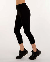 Load image into Gallery viewer, Power Up Silkiflex™ Leggings 21.5"
