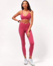 Load image into Gallery viewer, Vendetta Leggings 26"

