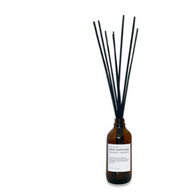 Load image into Gallery viewer, Grapefruit + Spearmint - Reed Diffuser
