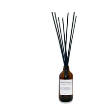 Load image into Gallery viewer, Lavender + Mint - Reed Diffuser
