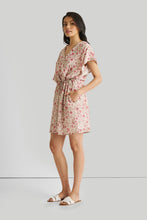 Load image into Gallery viewer, Relaxed Drawstring Floral Dress
