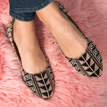 Load image into Gallery viewer, Yasmin Flat - Rose Pink
